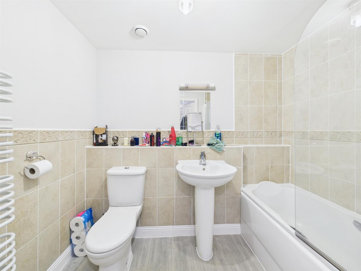 Warren Lane, Witham St. Hughs