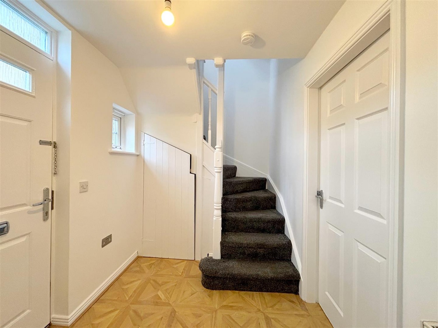 2 bedroom House for Sale Squirrel Chase, Witham St. Hughs, Lincoln