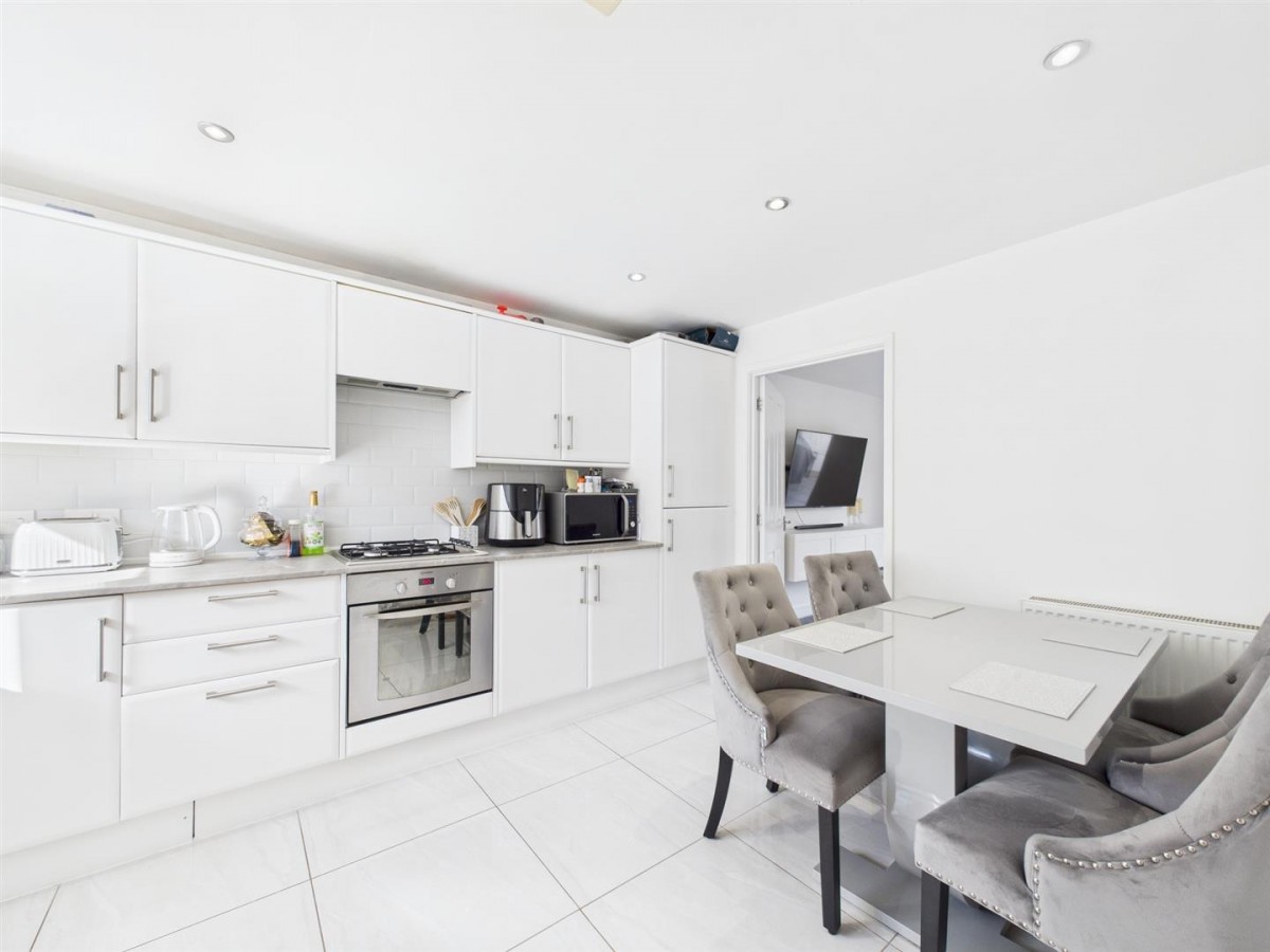 Pinewood Crescent, Lincoln