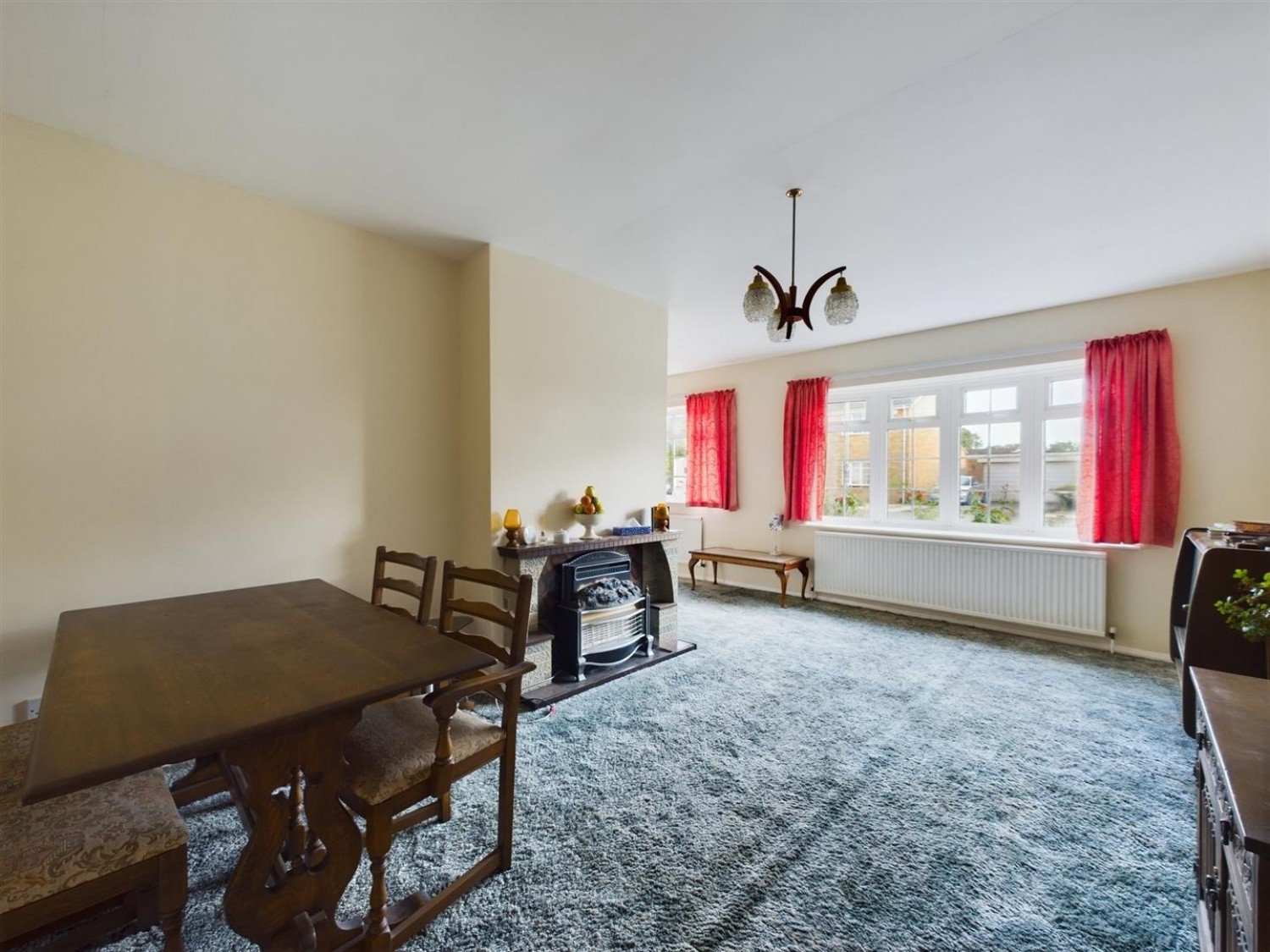 3 bedroom Bungalow for Sale Fairleas, Branston, Lincoln