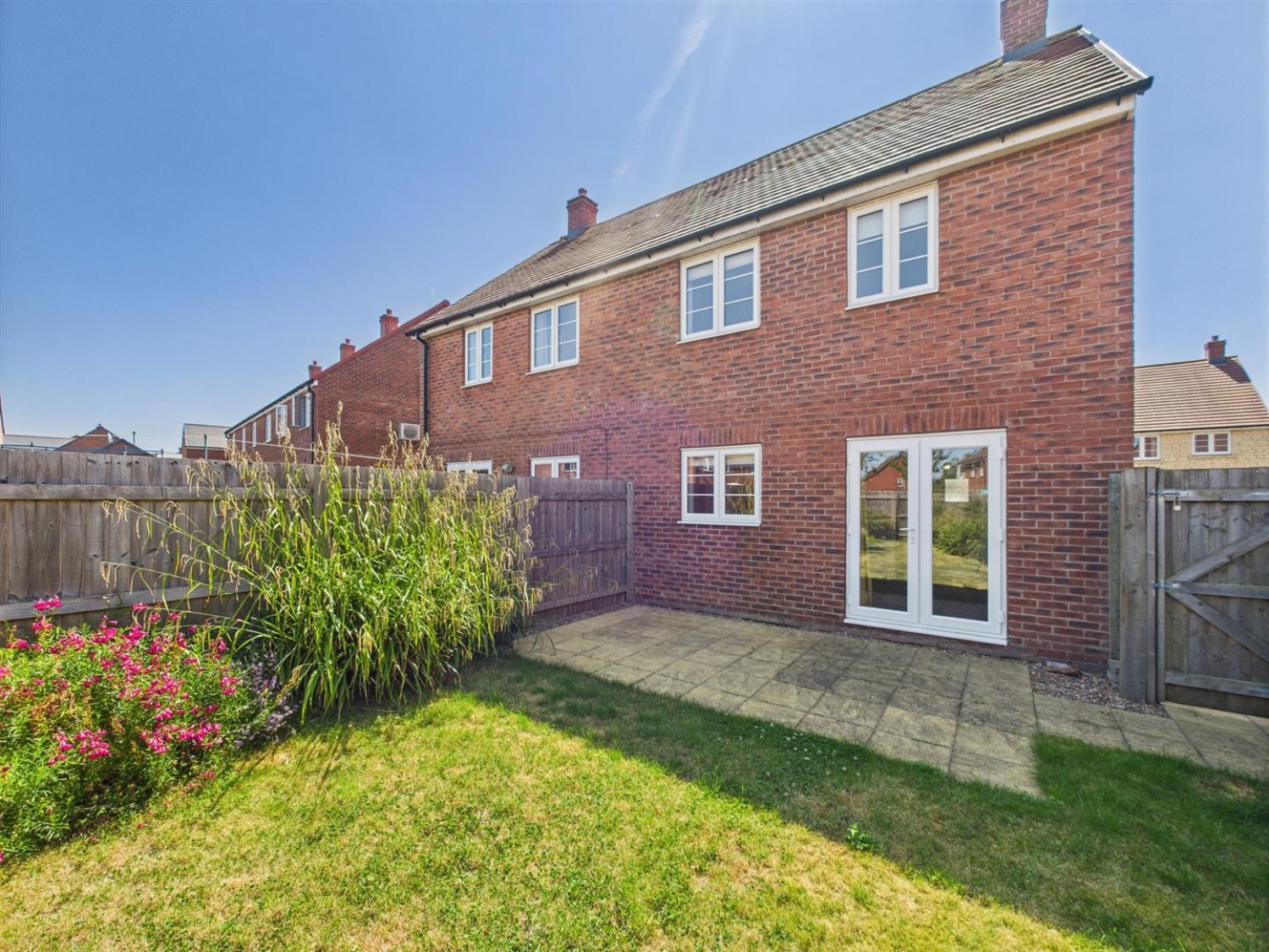 3 bedroom House for Sale Top Farm Avenue, Navenby, Lincoln