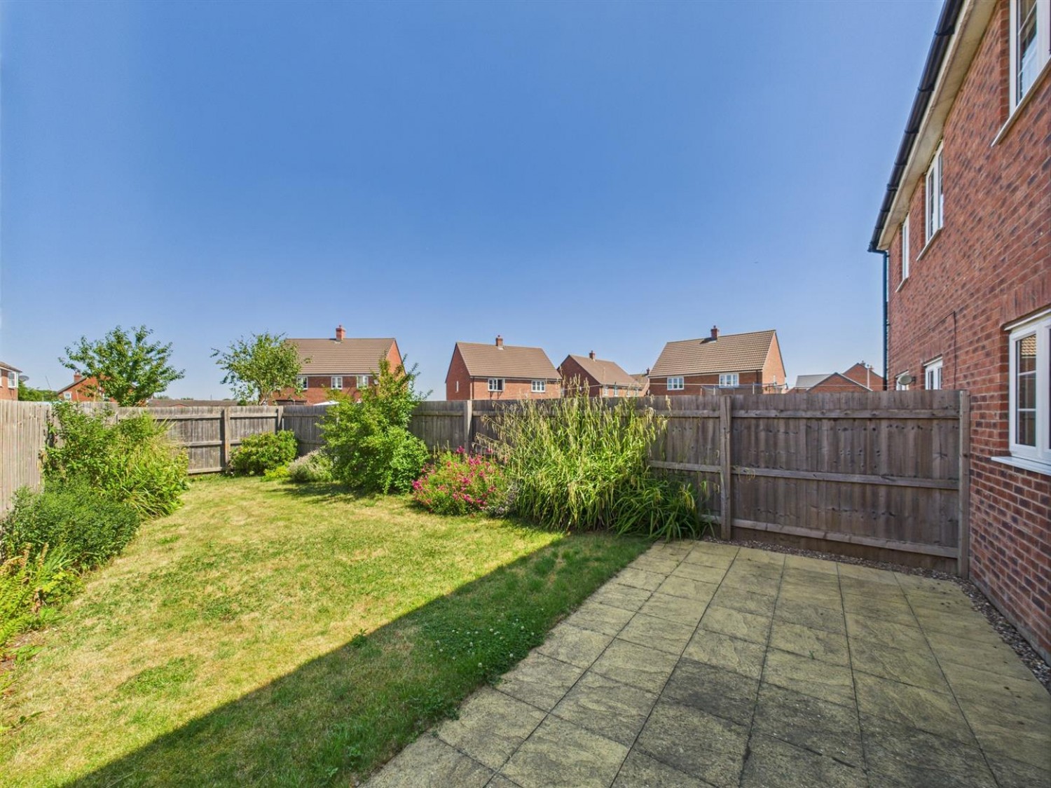 3 bedroom House for Sale Top Farm Avenue, Navenby, Lincoln