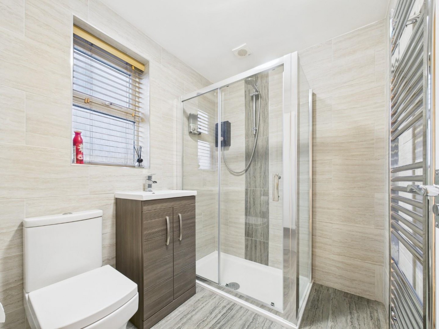 3 bedroom House for Sale Primrose Close, North Hykeham, Lincoln