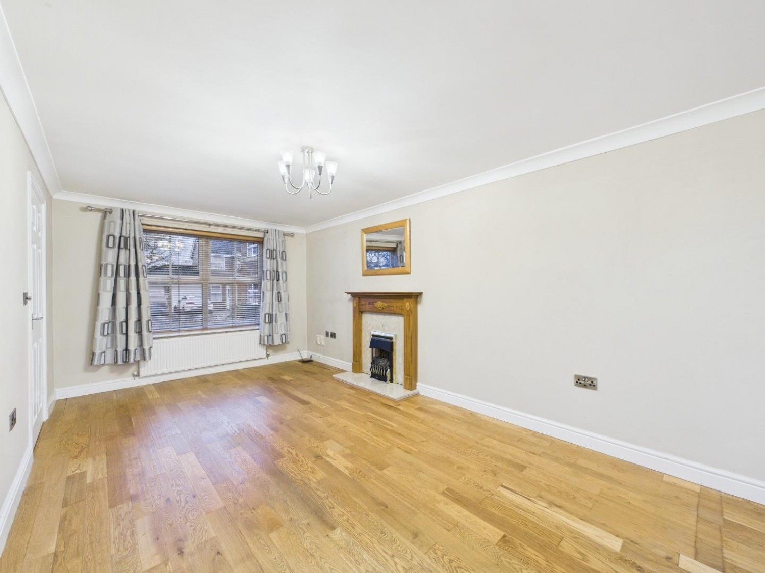 3 bedroom House for Sale Primrose Close, North Hykeham, Lincoln