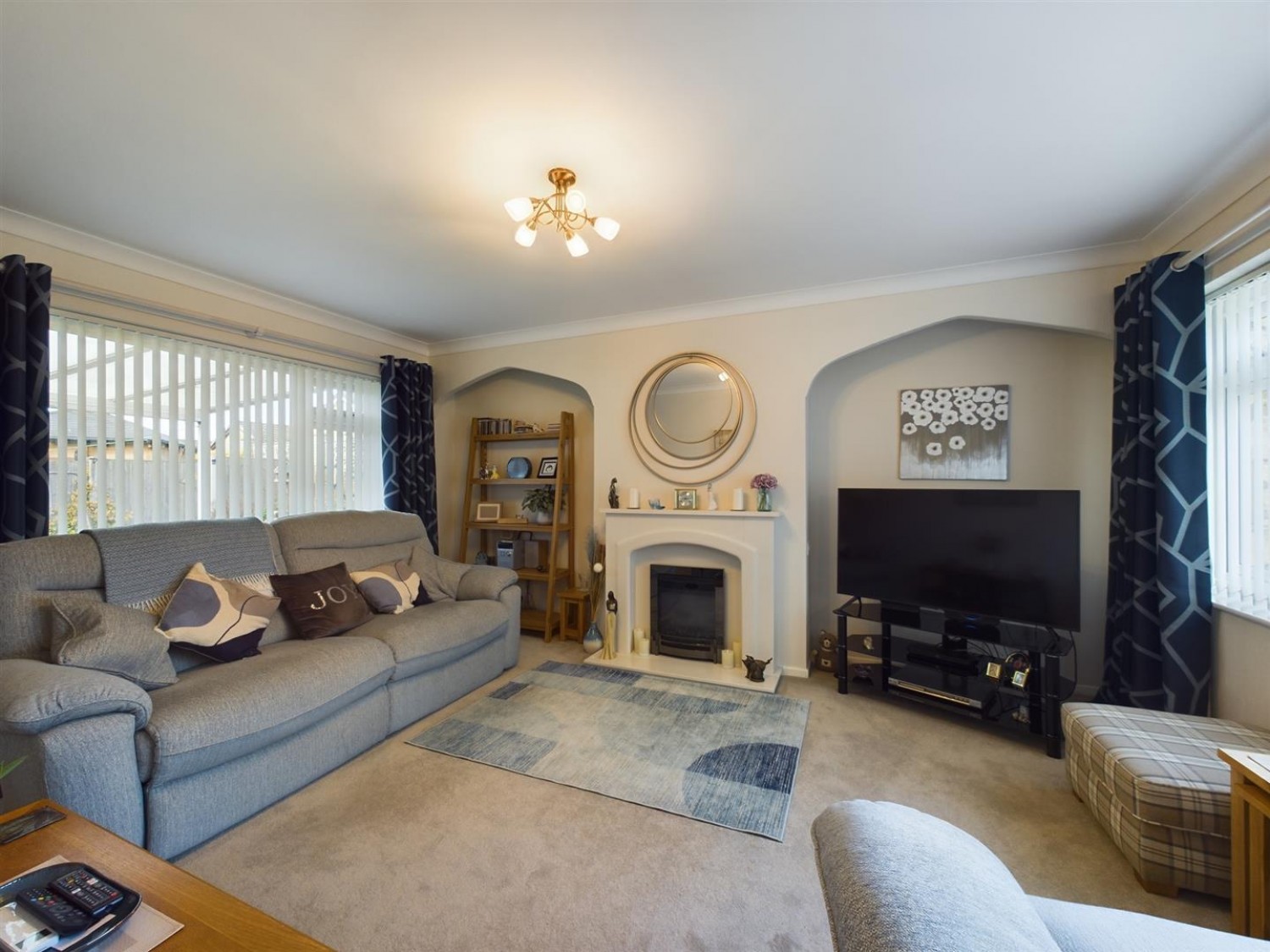 3 bedroom Bungalow in Pendine Crescent, North Hykeham, Lincoln