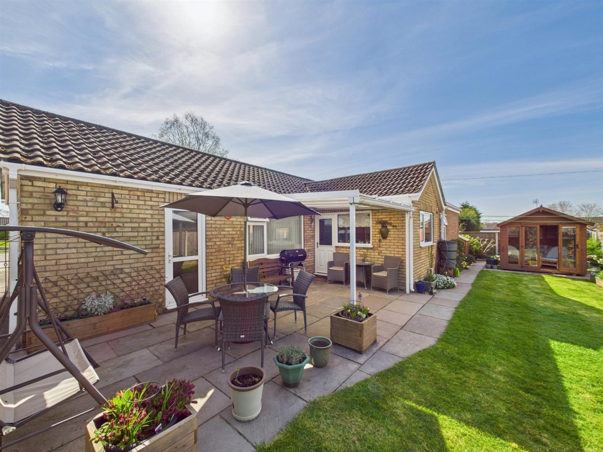 Pendine Crescent, North Hykeham, Lincoln