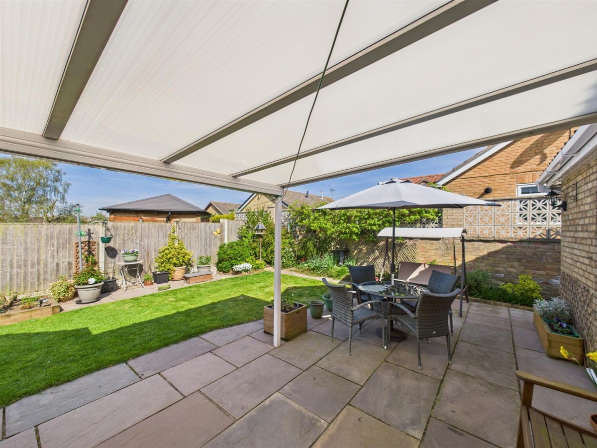 Pendine Crescent, North Hykeham, Lincoln