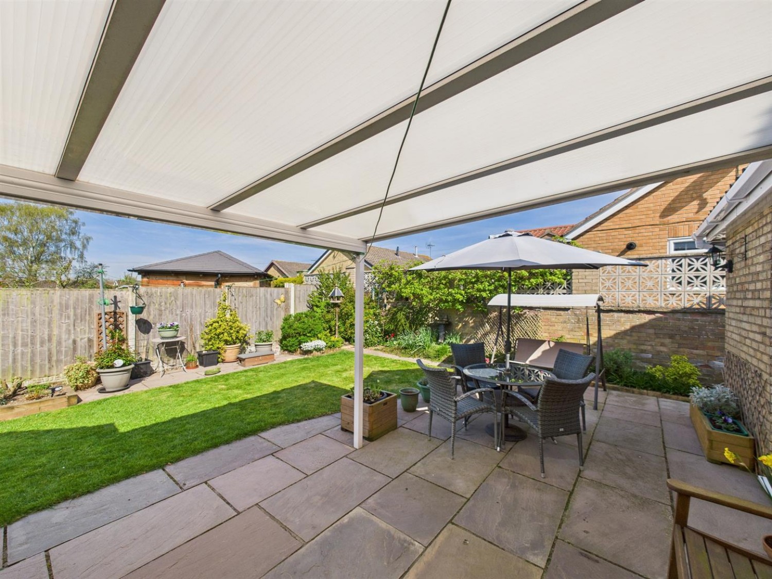 3 bedroom Bungalow in Pendine Crescent, North Hykeham, Lincoln