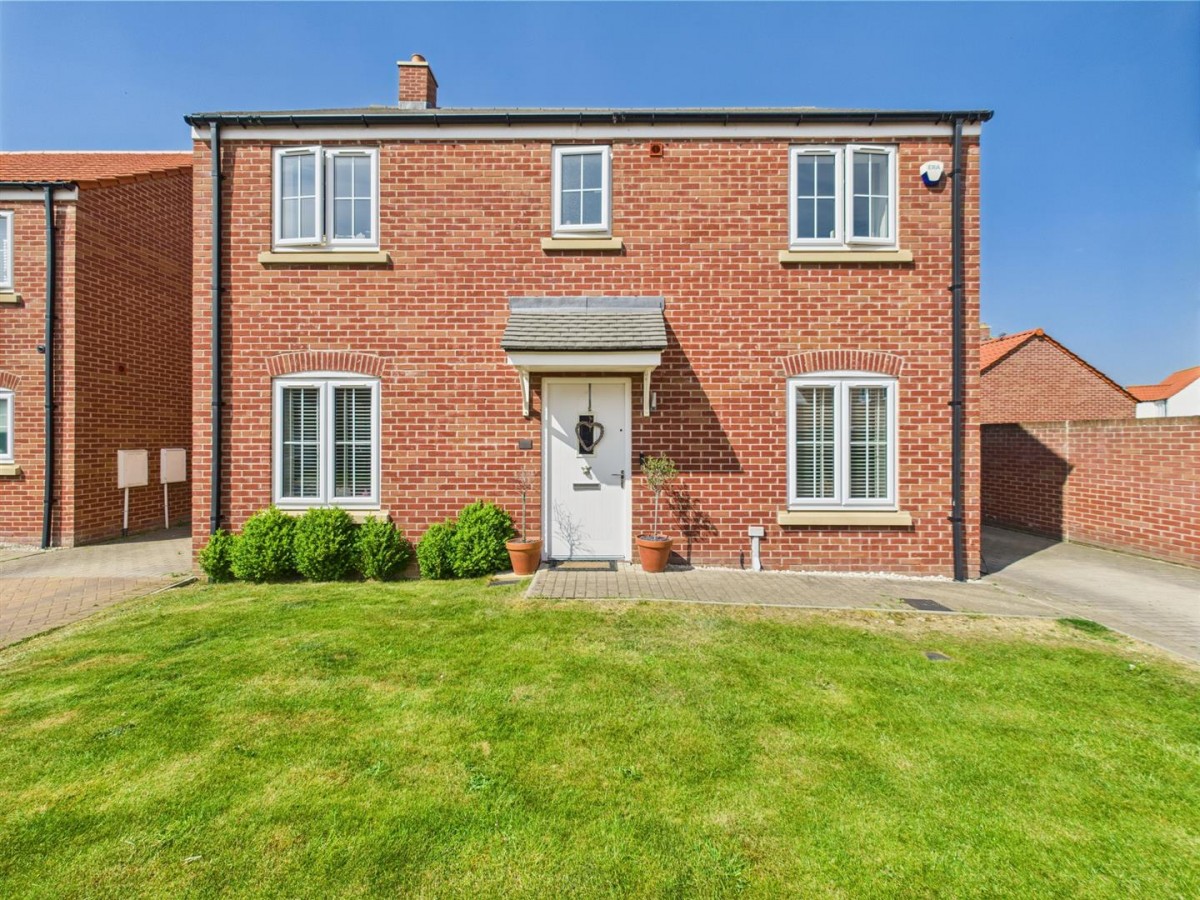 Goldcrest Avenue, Branston, Lincoln