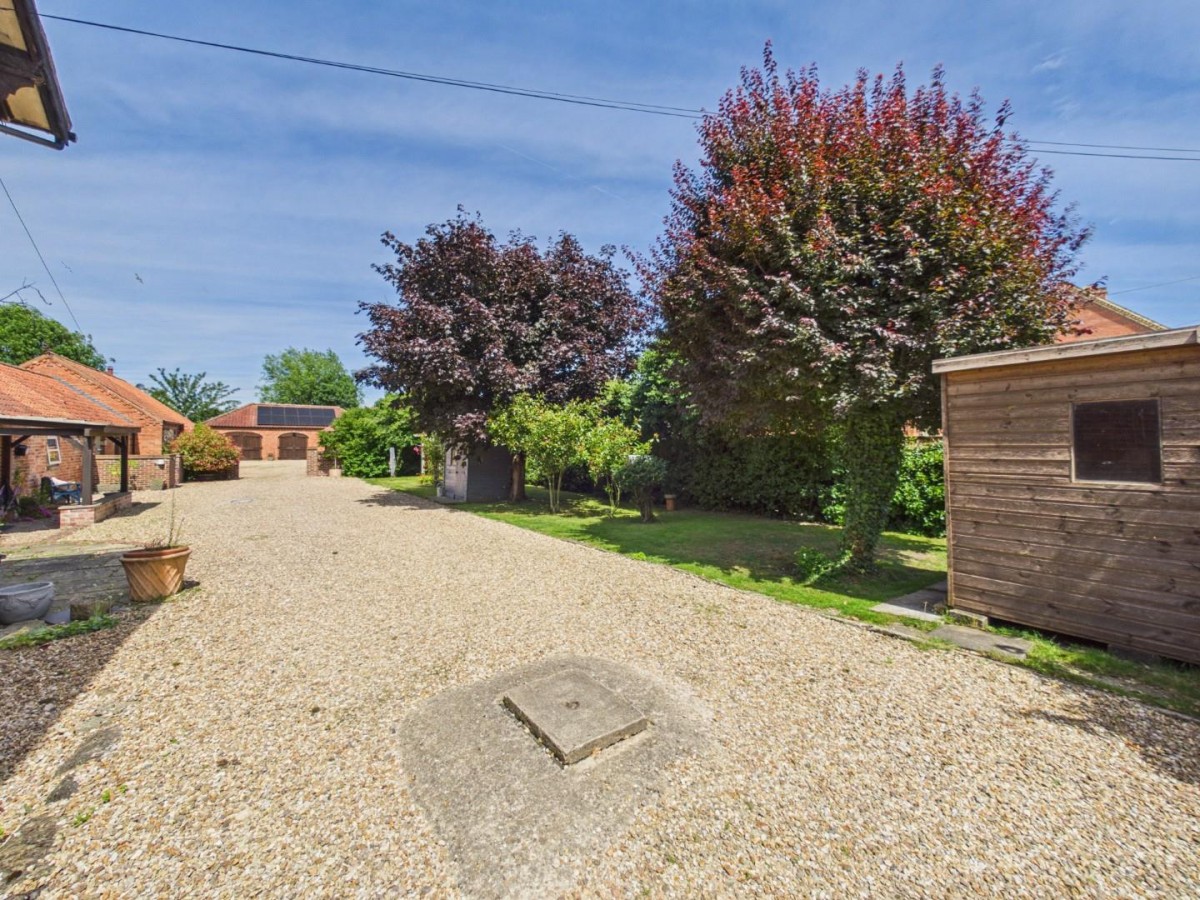 Meadow Lane, South Hykeham, Lincoln