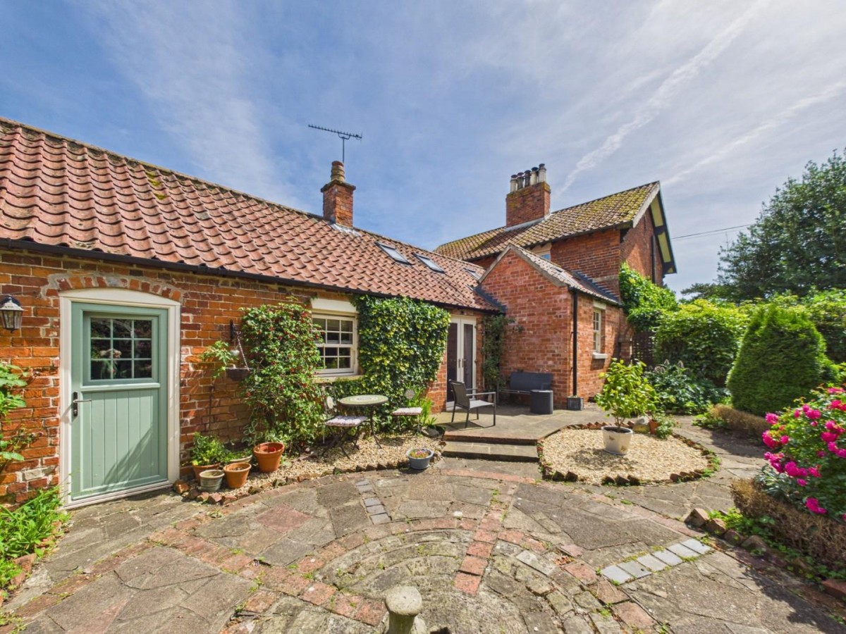 Meadow Lane, South Hykeham, Lincoln
