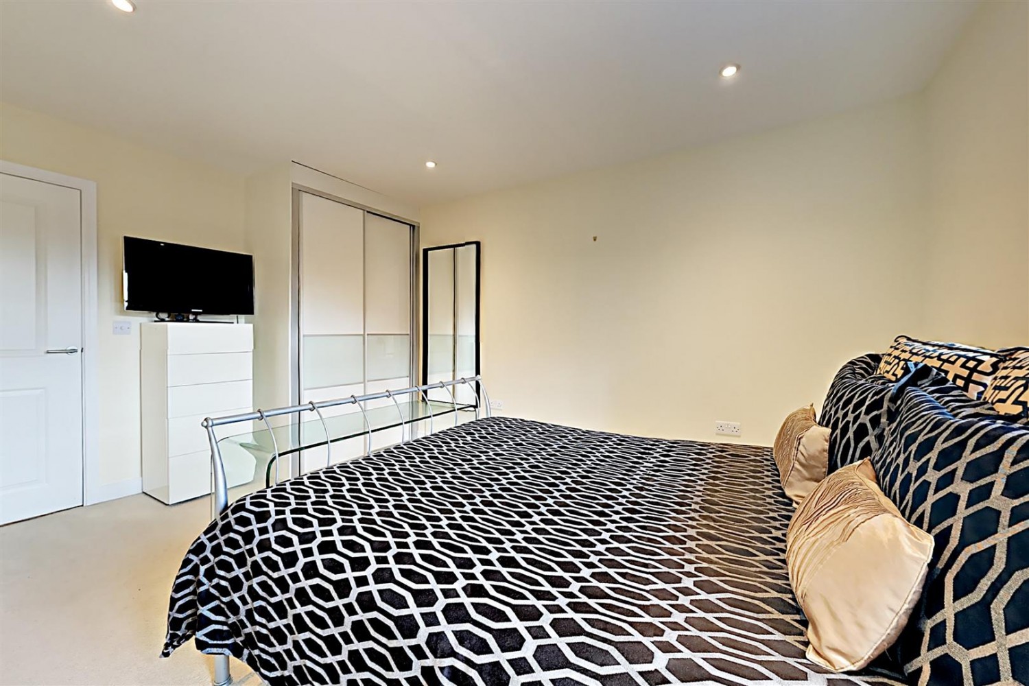 Buccaneer Court, Kestrel Road, Farnborough