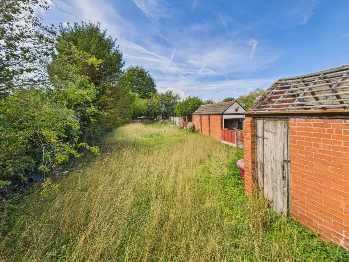 Grantham Road, Waddington, Lincoln