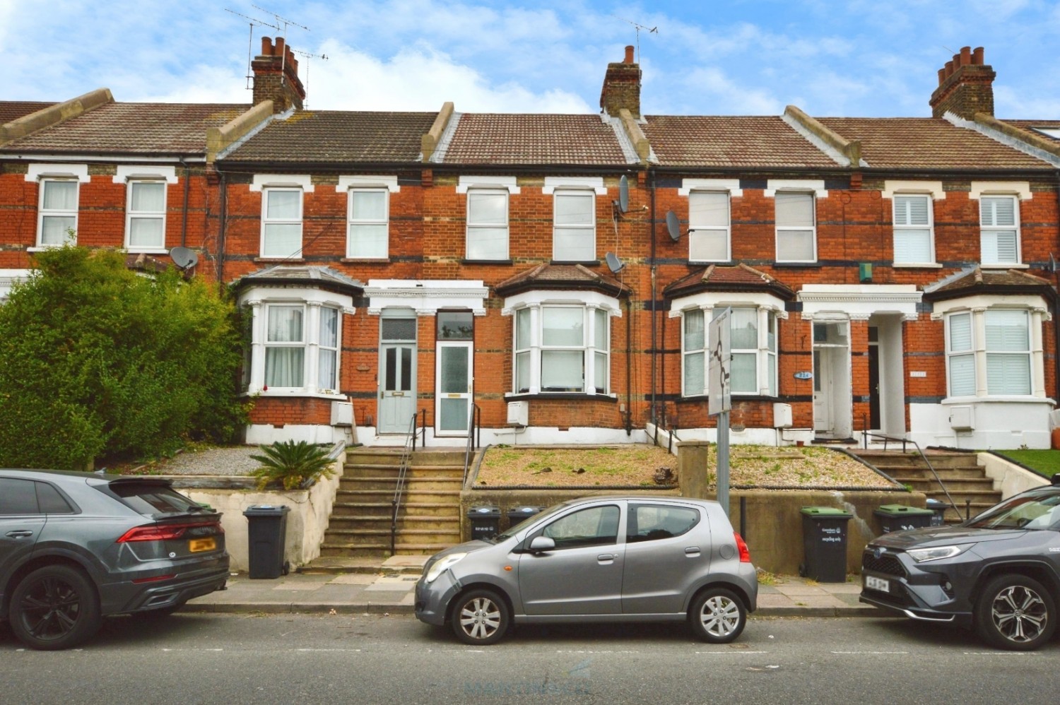 3 bedroom House for Letting Old Road West, Gravesend