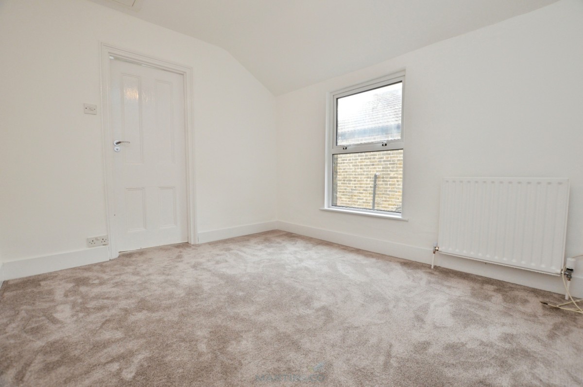 Old Road West, Gravesend