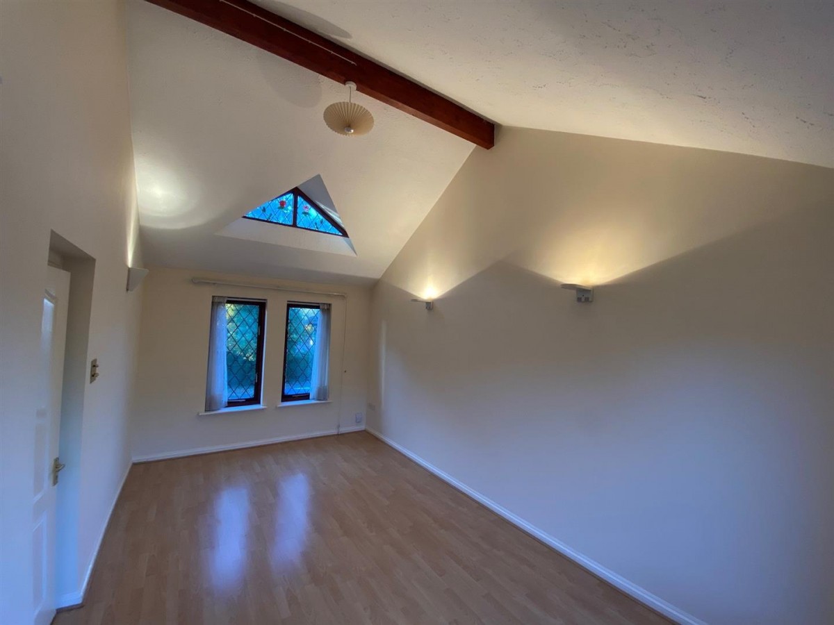 Crookham Road, Fleet