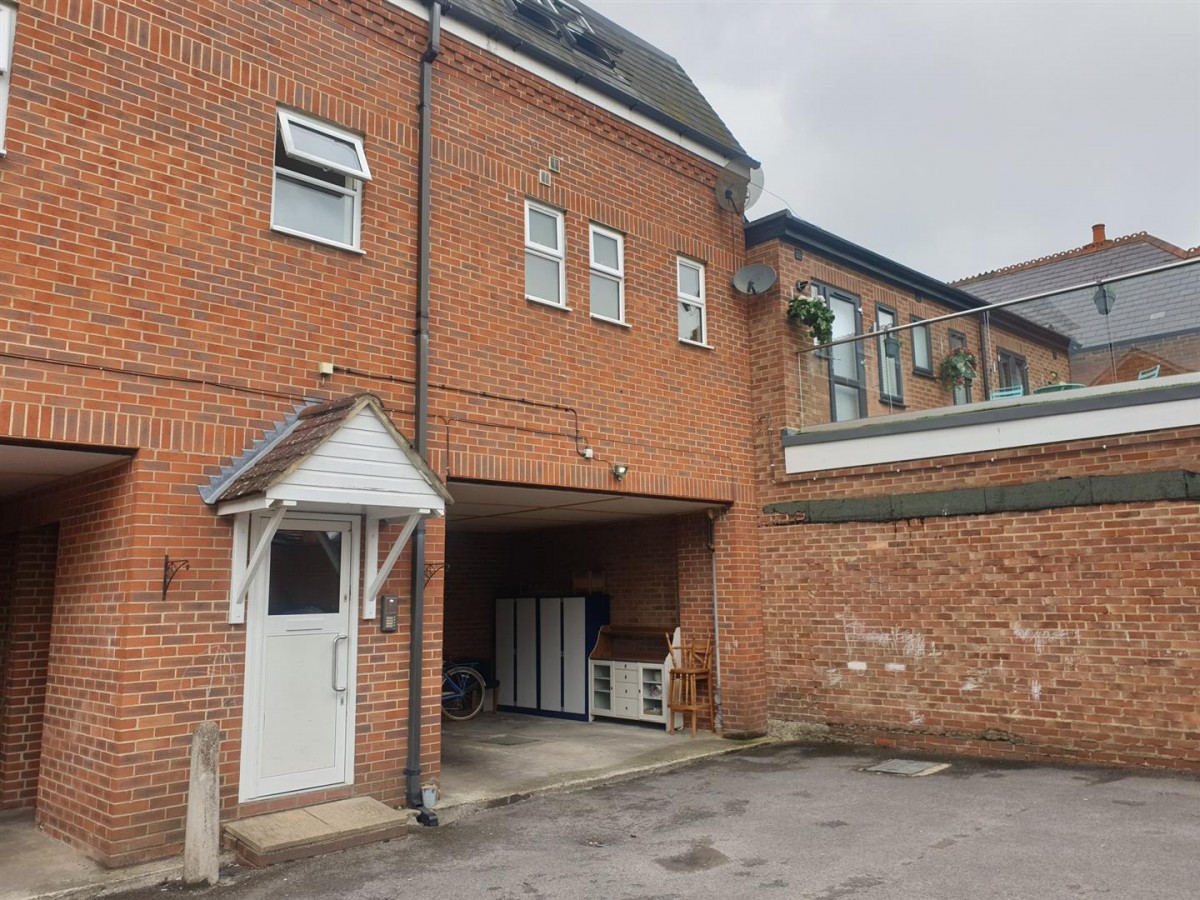 Camp Road, Farnborough