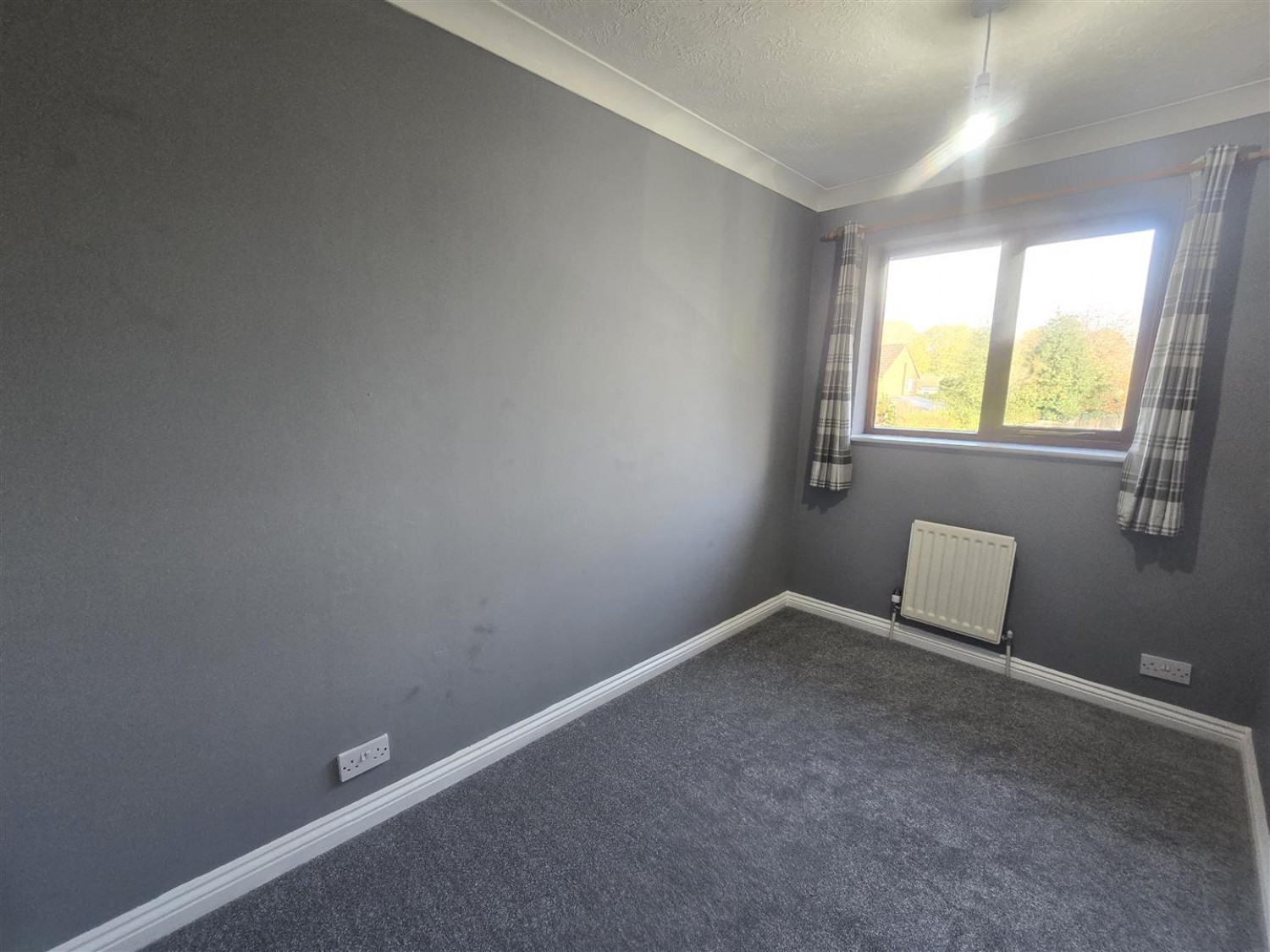 2 bedroom House for Letting Martinsyde, Woking
