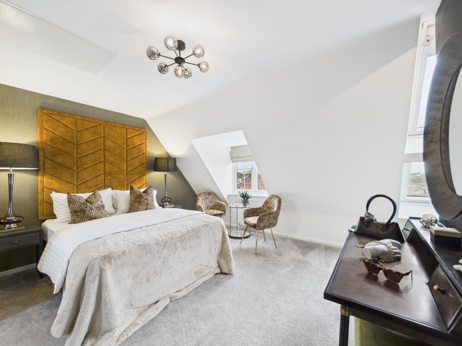 Home 150 - Swan Grange, Witham St. Hughs, LN6 9US