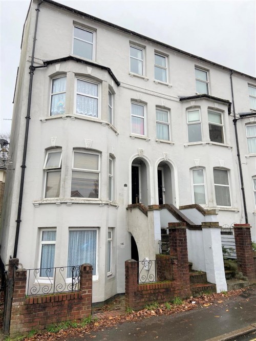 18c Queens Road