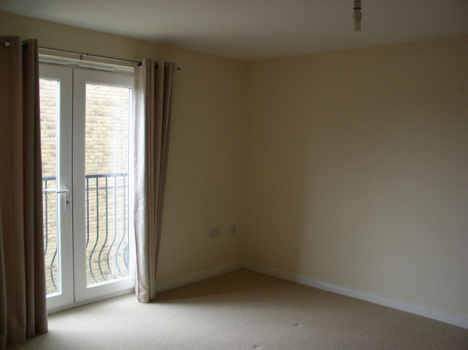 2 bedroom House for Letting Squirrel Chase, Witham St Hughs