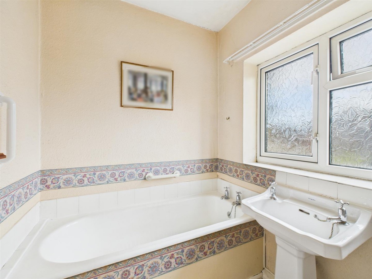 Riverside Villas, Wakefield