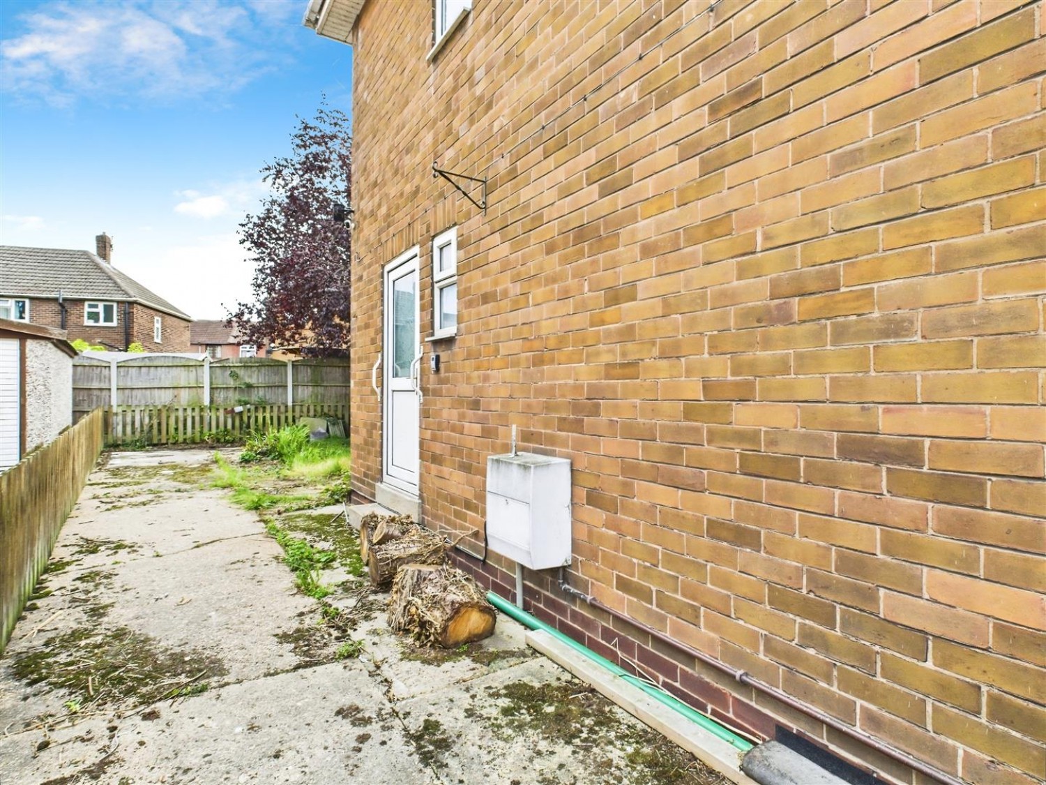 Riverside Villas, Wakefield