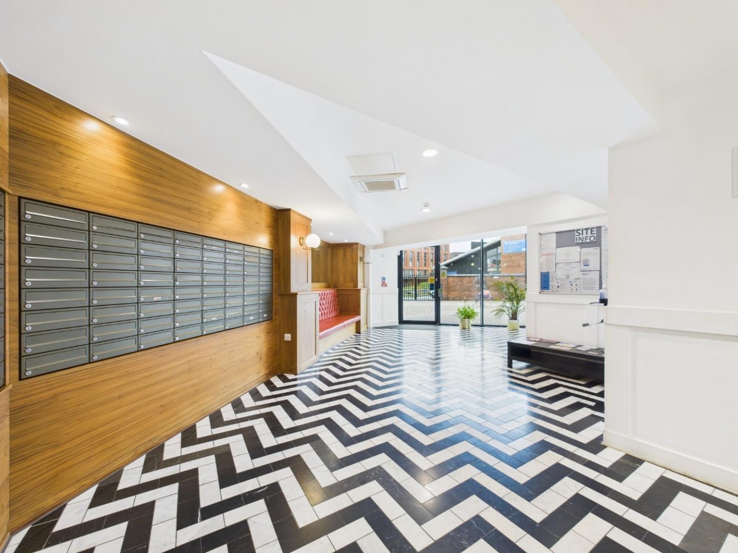 2 bedroom Flat for Letting One The Brayford, Brayford Wharf North, Lincoln