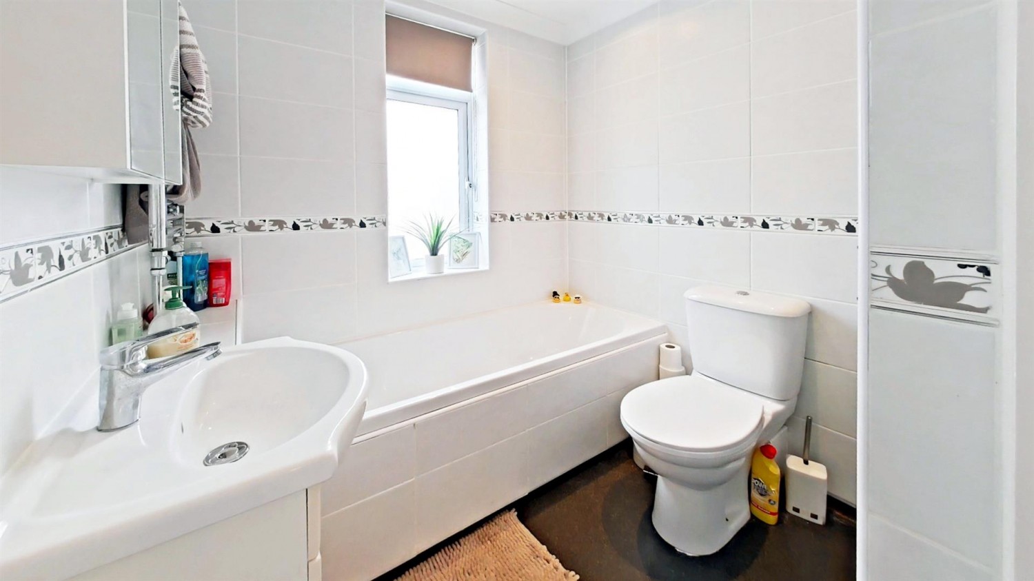 3 bedroom House for Sale Cooling Common, Cliffe, Rochester