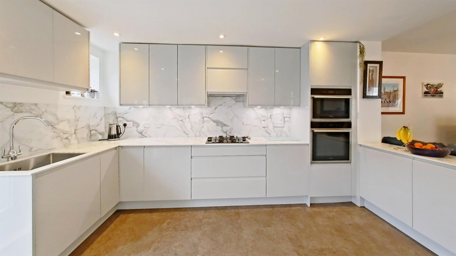 3 bedroom House for Sale Cooling Common, Cliffe, Rochester