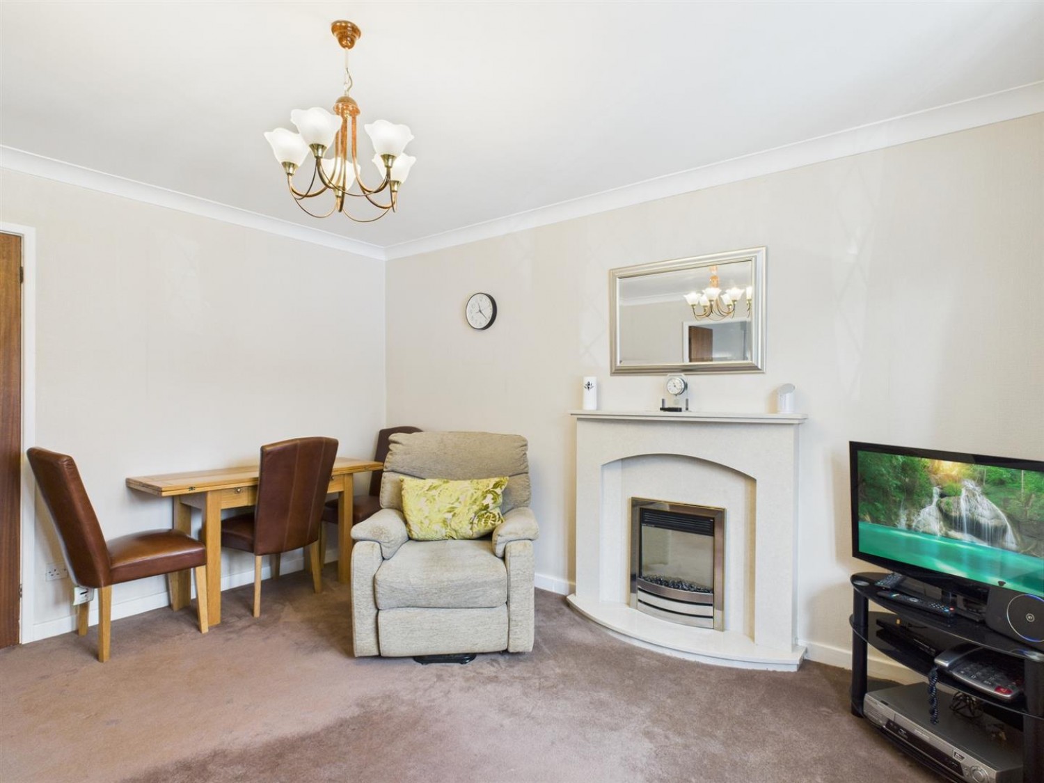 2 bedroom Bungalow for Sale Longwoods Walk, Knottingley