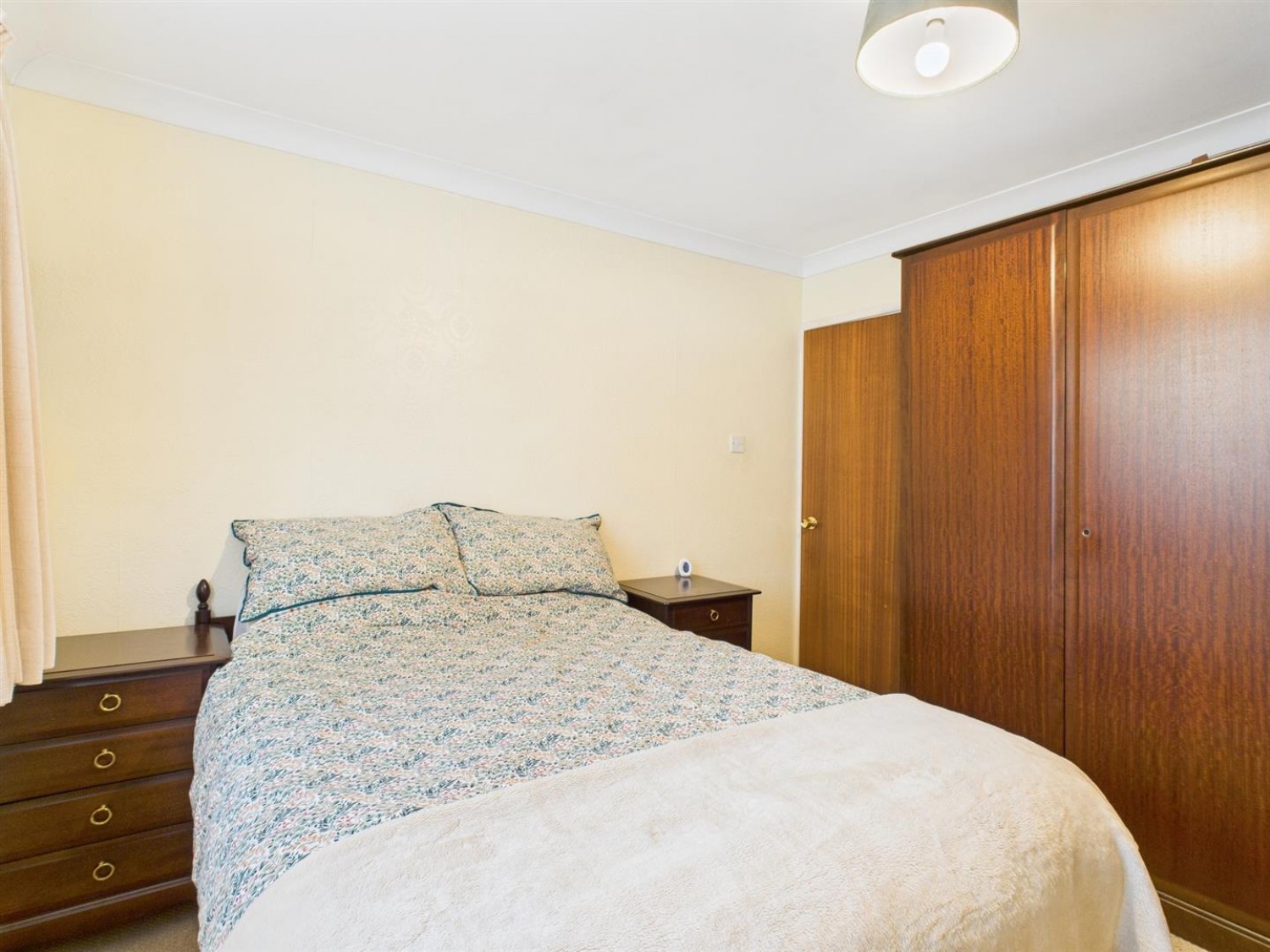 2 bedroom Bungalow for Sale Longwoods Walk, Knottingley