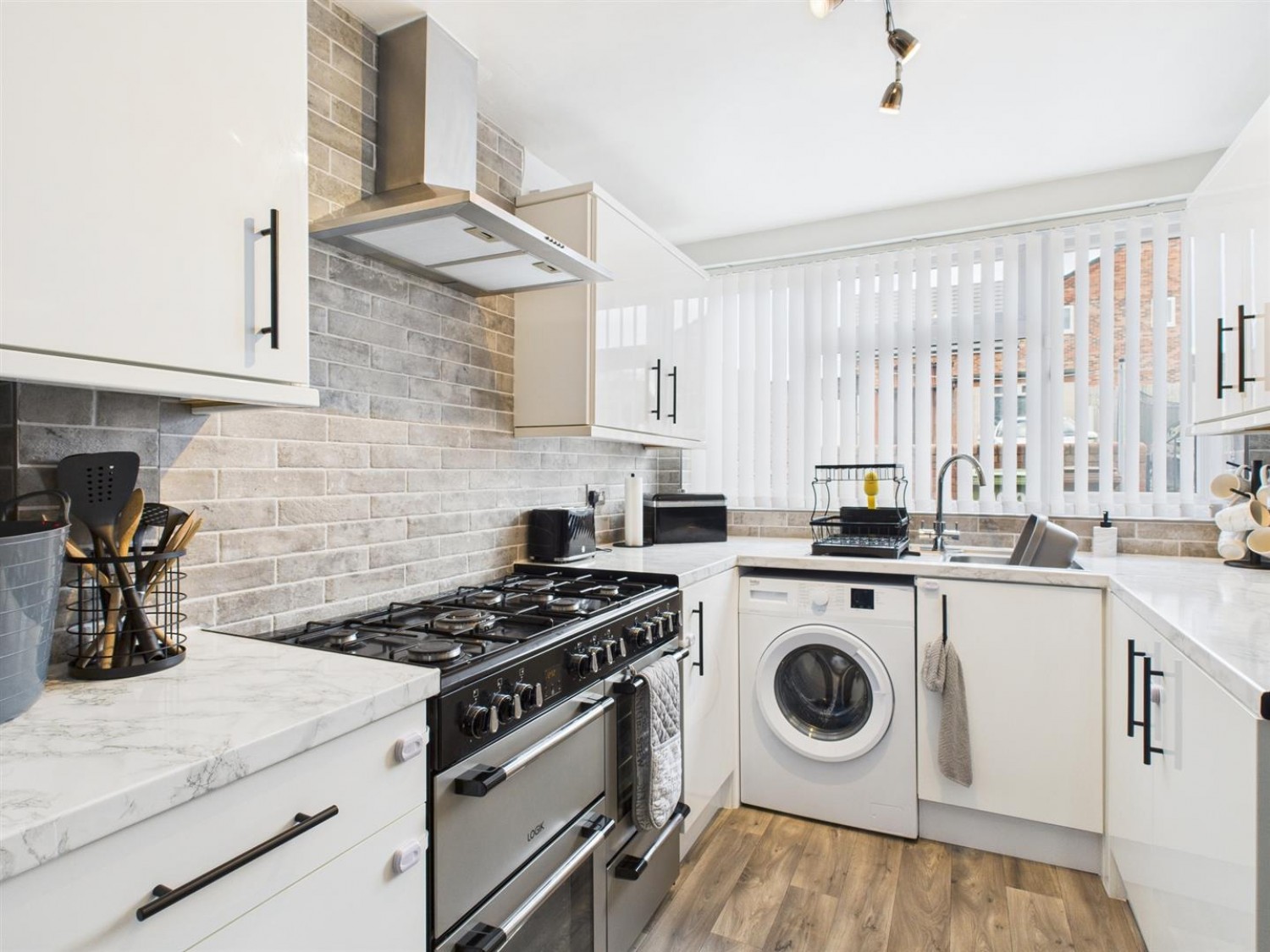 Featherstone Lane, Featherstone, Pontefract