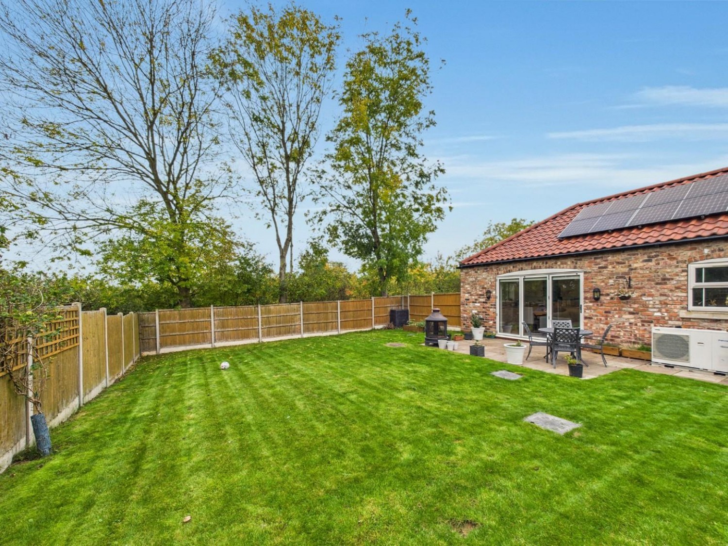 Fledgling Close, Eagle, Lincoln