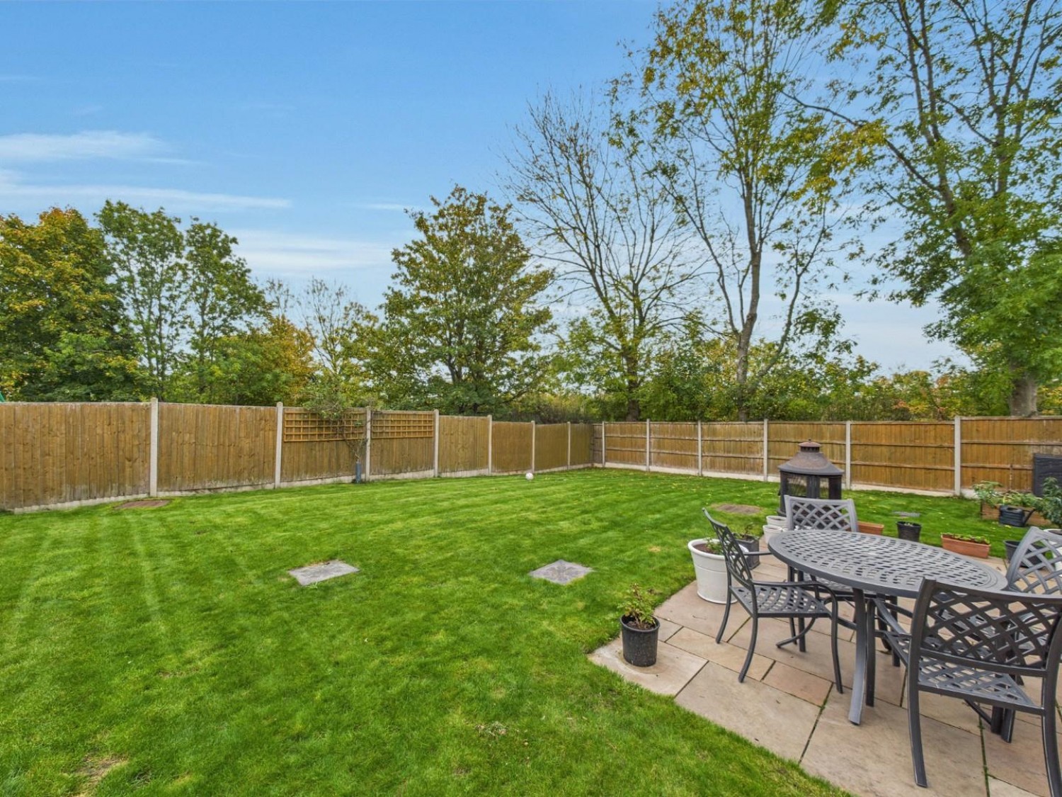 Fledgling Close, Eagle, Lincoln