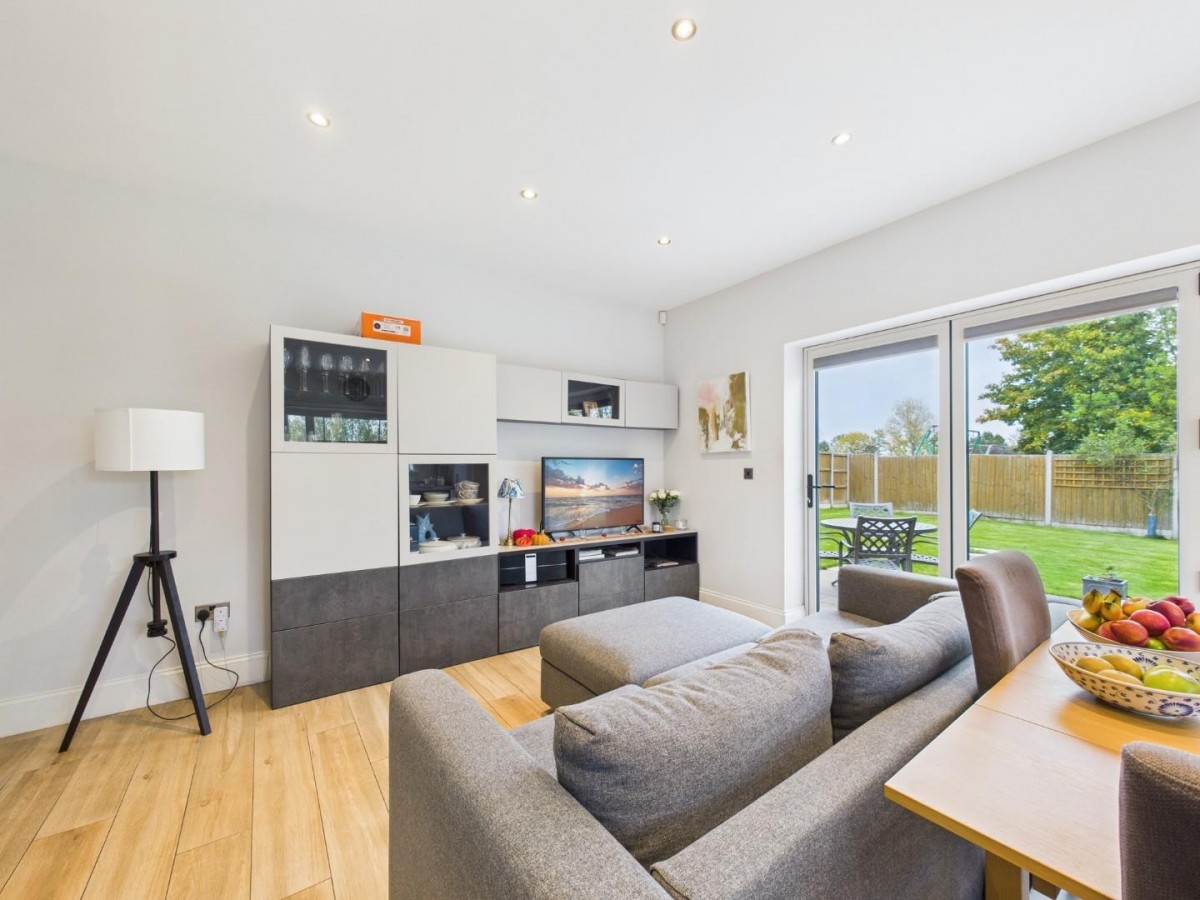 Fledgling Close, Eagle, Lincoln