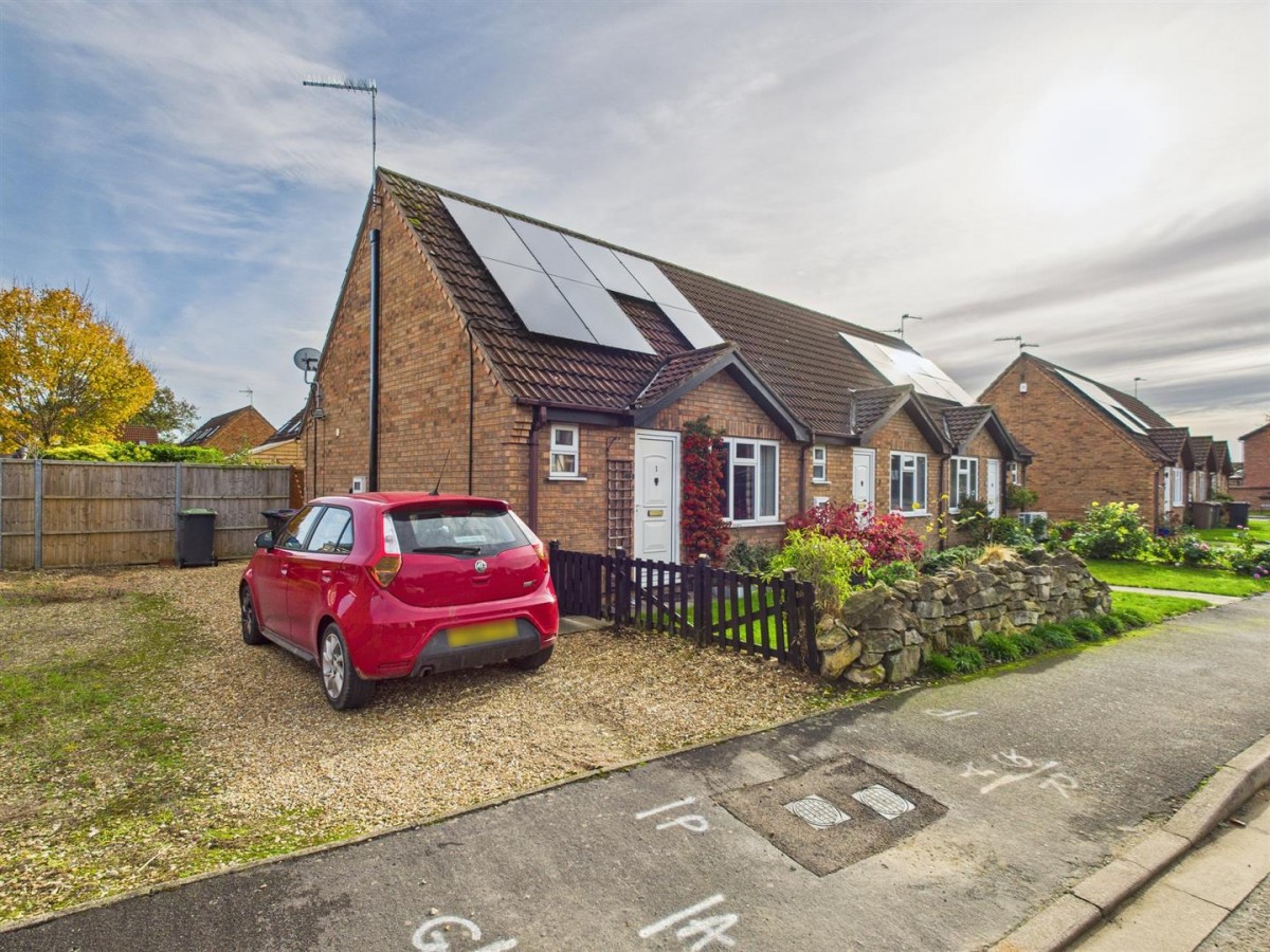 Holmes Field, Bassingham, Lincoln