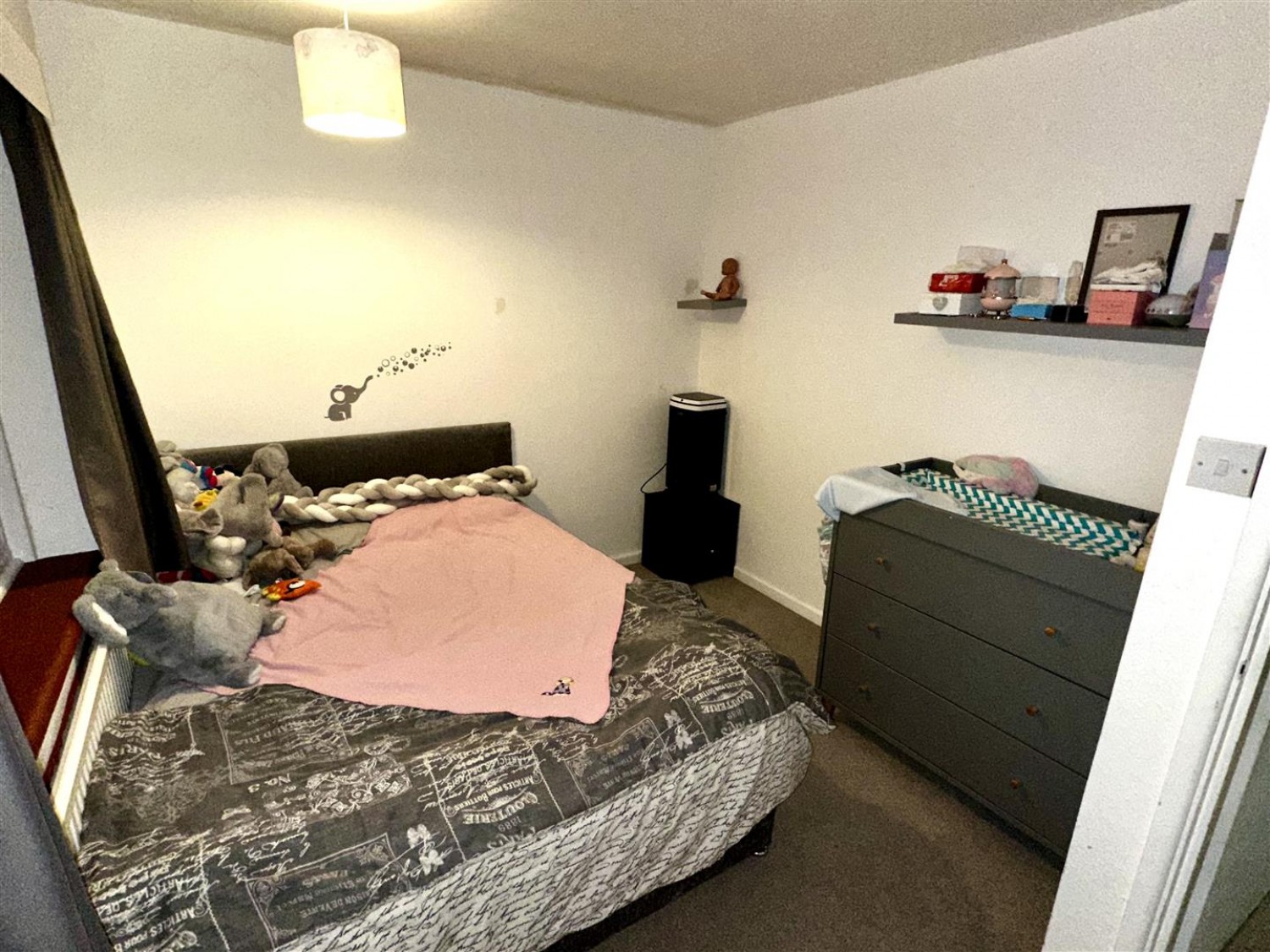 Cove Road, Farnborough