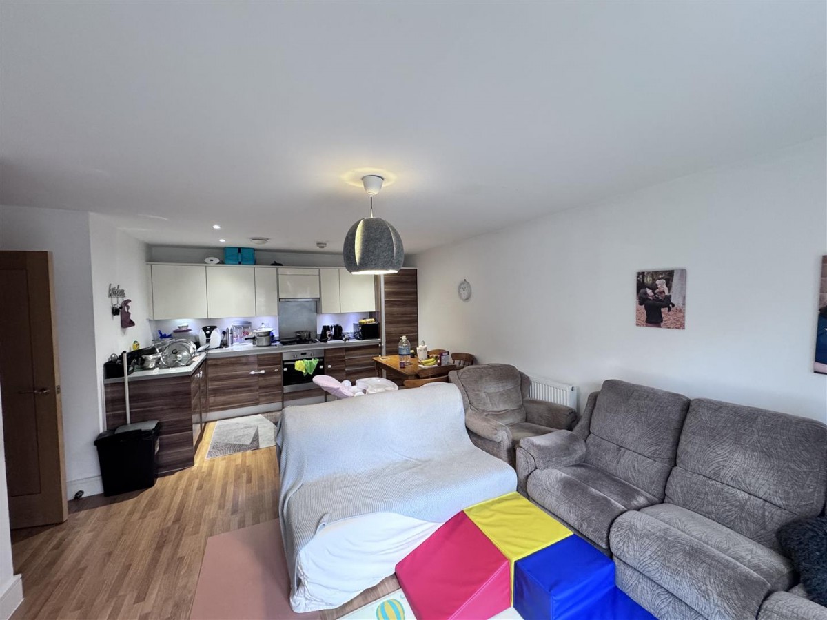 Merrill House, Farnborough