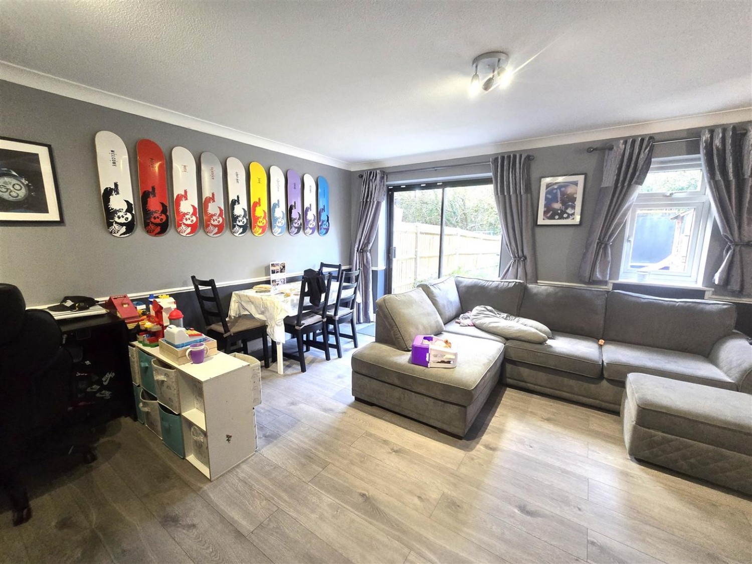 3 bedroom House for Letting Herbs End, Farnborough