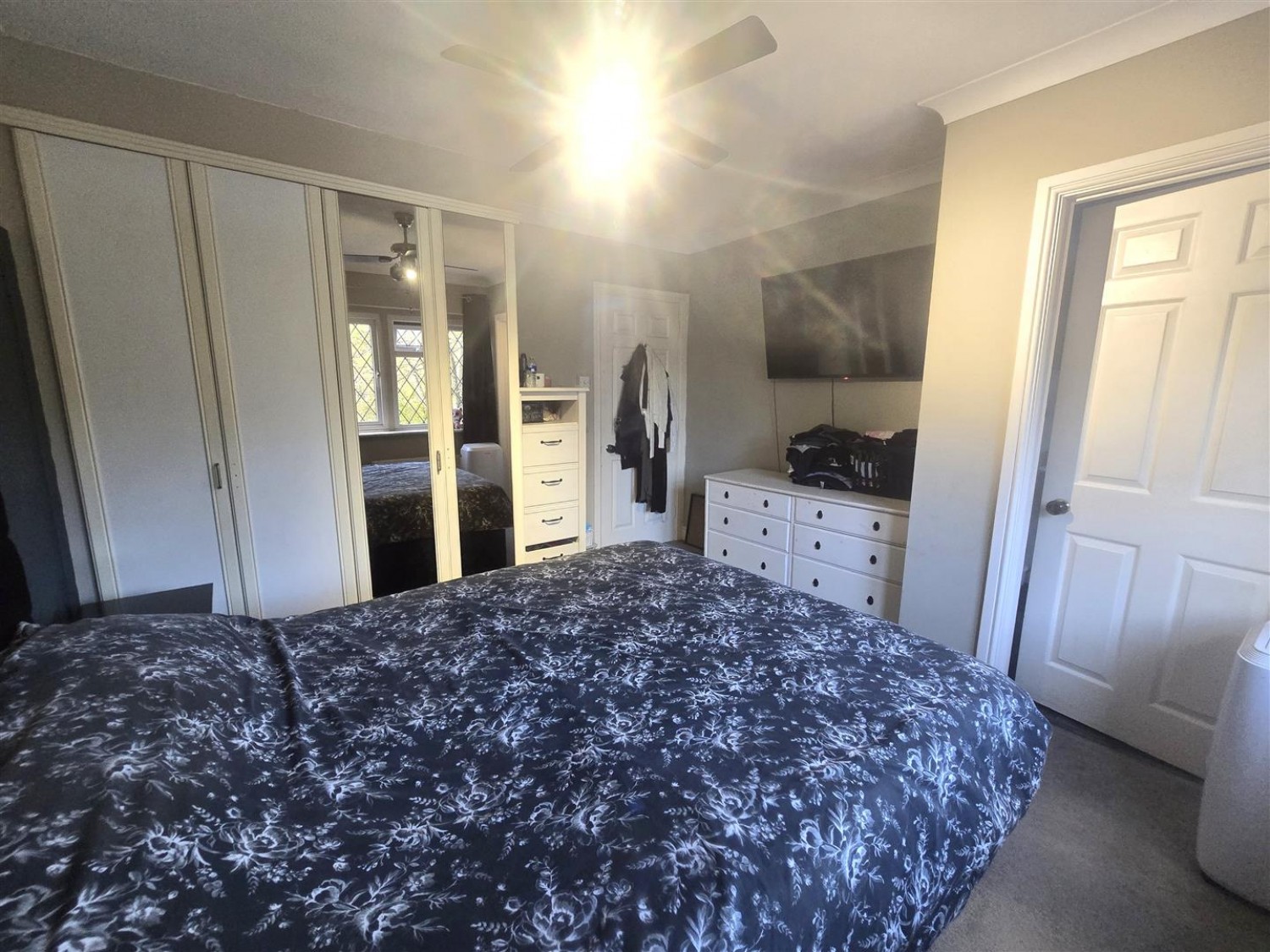 3 bedroom House for Letting Herbs End, Farnborough