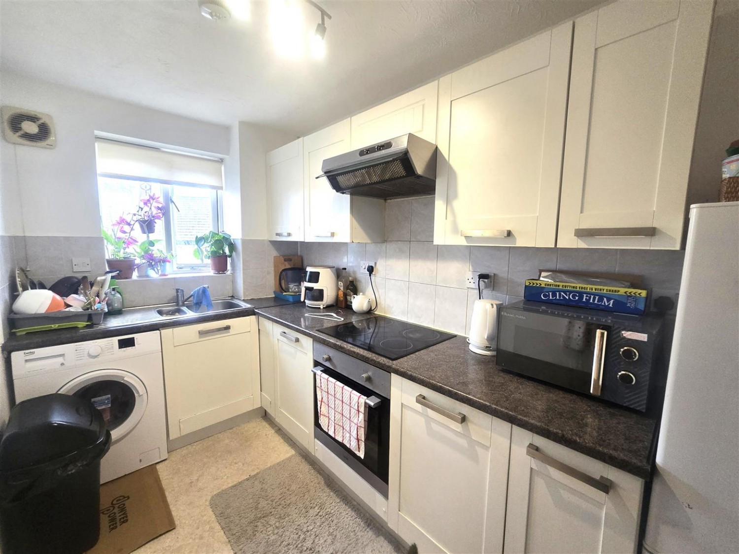 1 bedroom Flat in Ascot Court, Grove Road, Aldershot