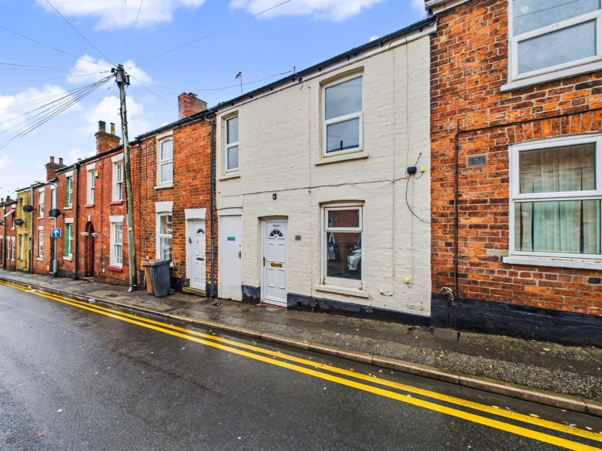 St. Hugh Street, Lincoln