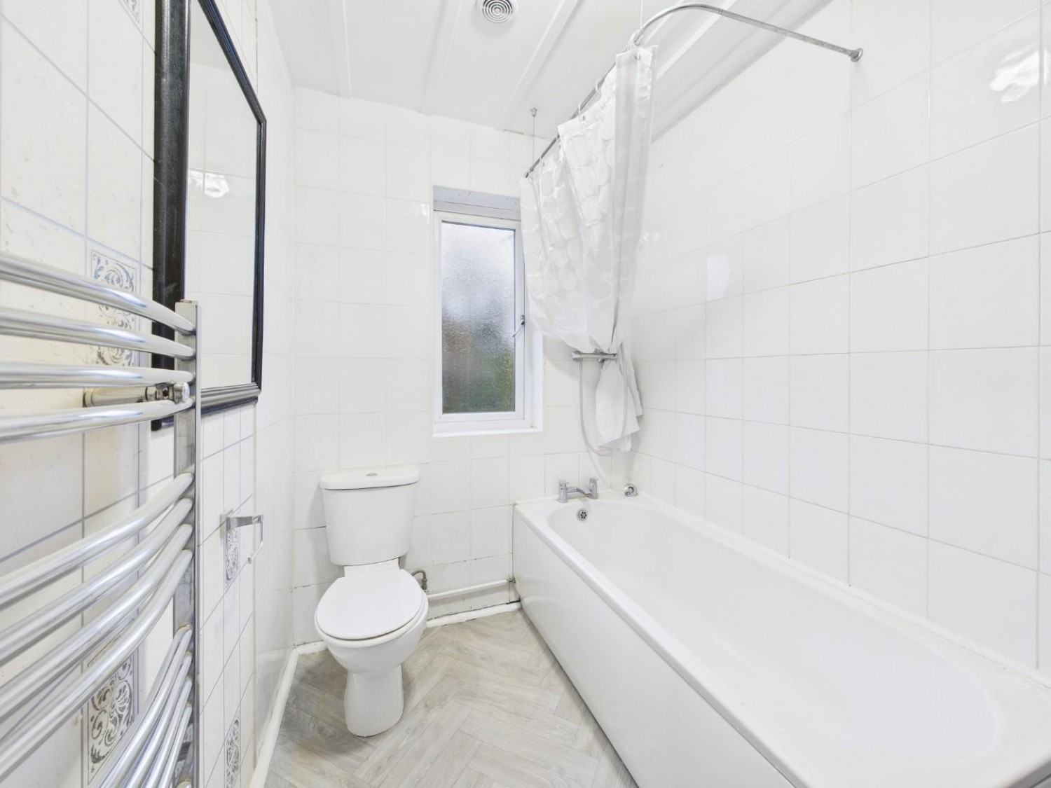 3 bedroom House in Austen Walk, Lincoln