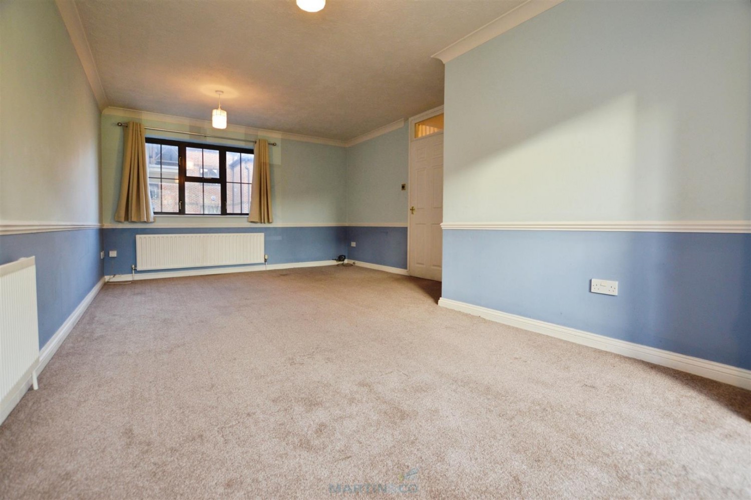 3 bedroom House in Hathaway Court, Esplanade, Rochester