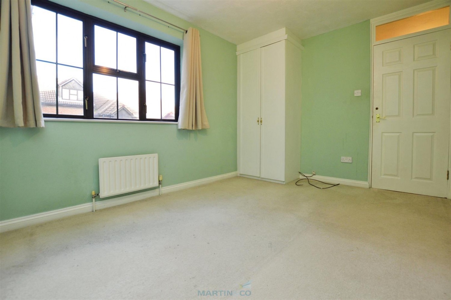 3 bedroom House in Hathaway Court, Esplanade, Rochester