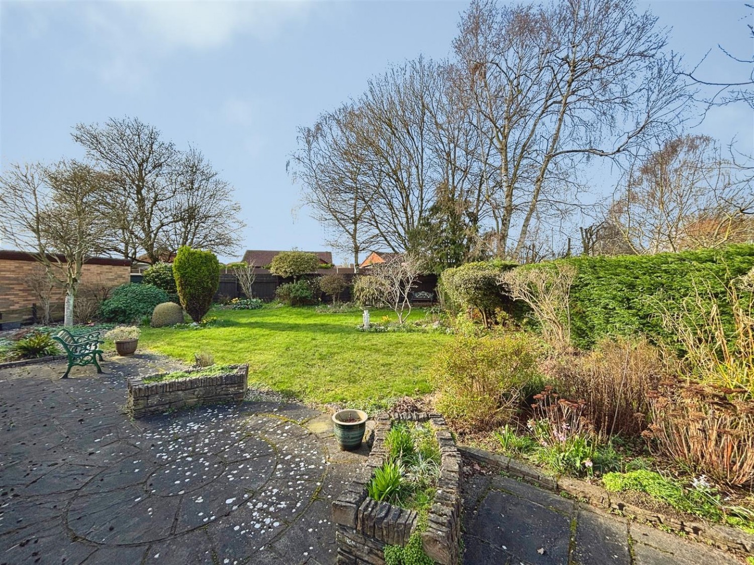2 bedroom Bungalow in Adam Close, Lincoln