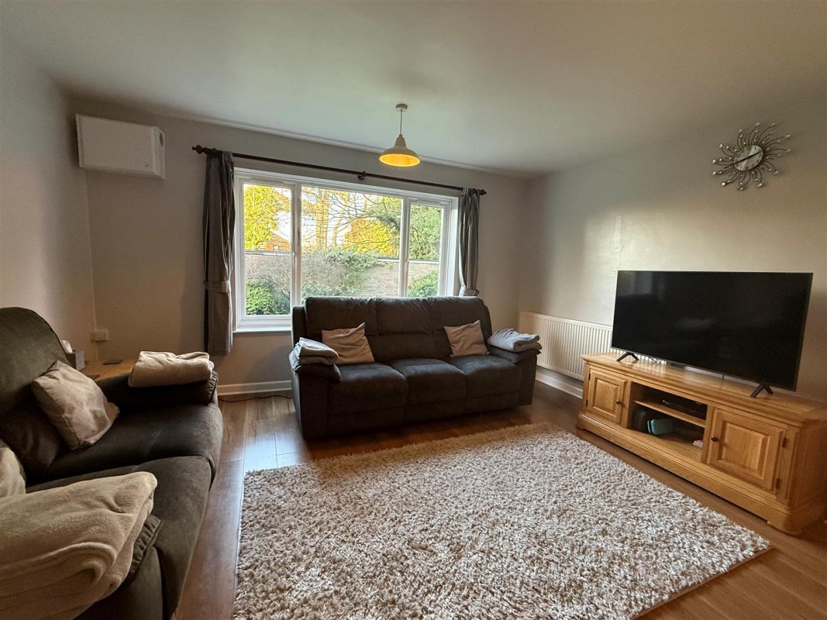 Tredenham Close, Farnborough