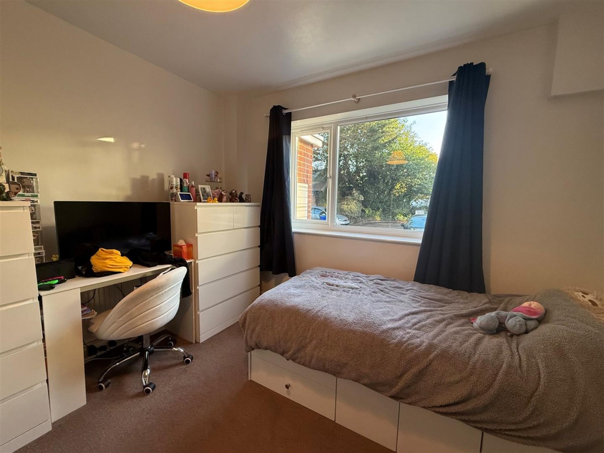 Tredenham Close, Farnborough