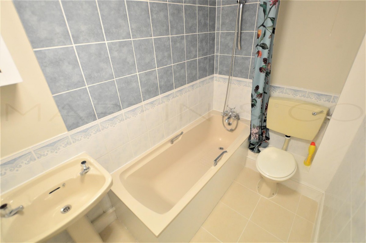 Pleasant Row, Rochester